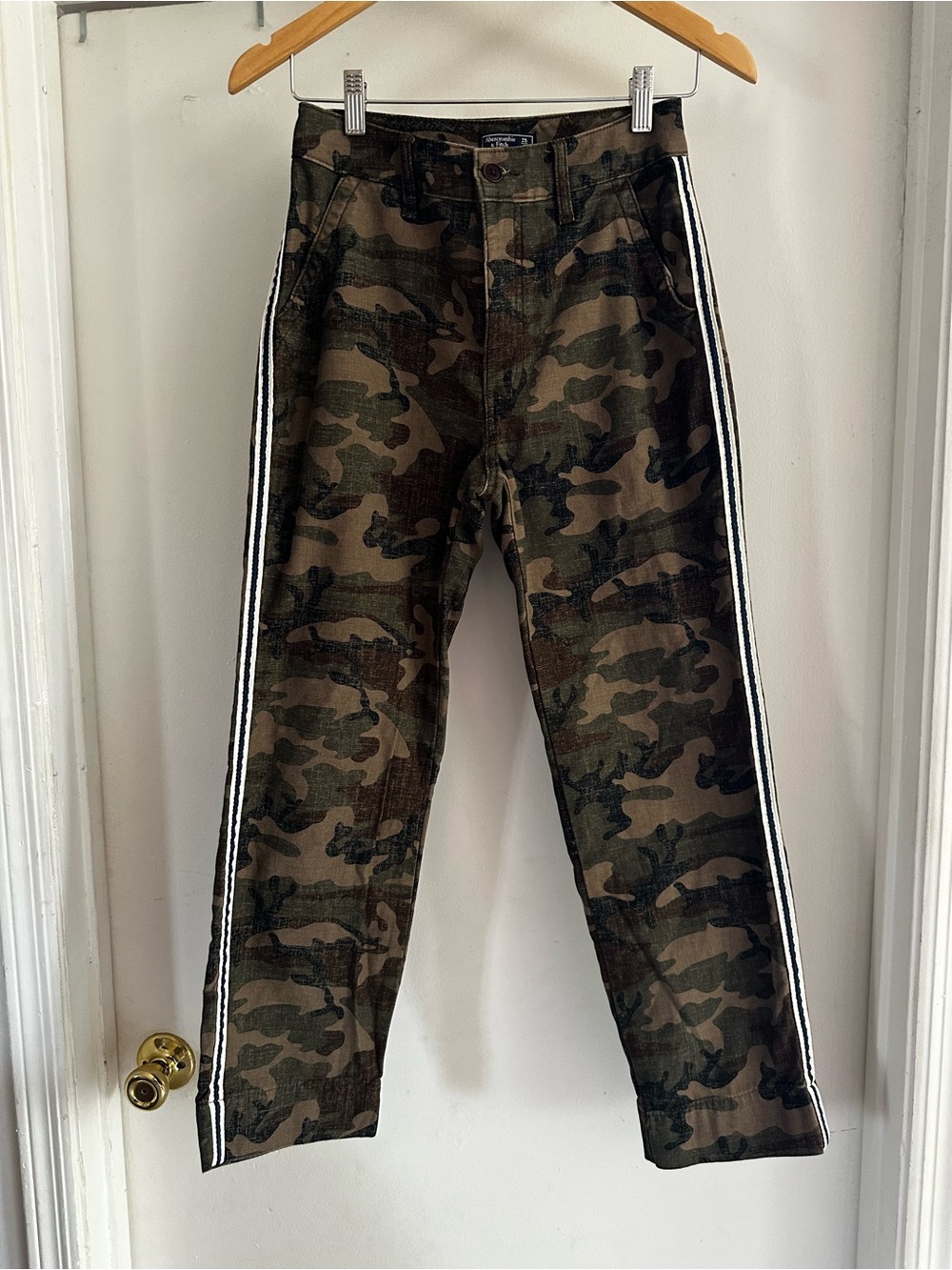 Abercrombie & Fitch Camo Ankle Pants with Side Stripes
